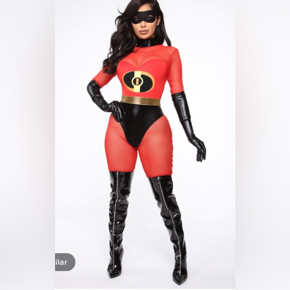 Fashion Nova - Incredibles costume